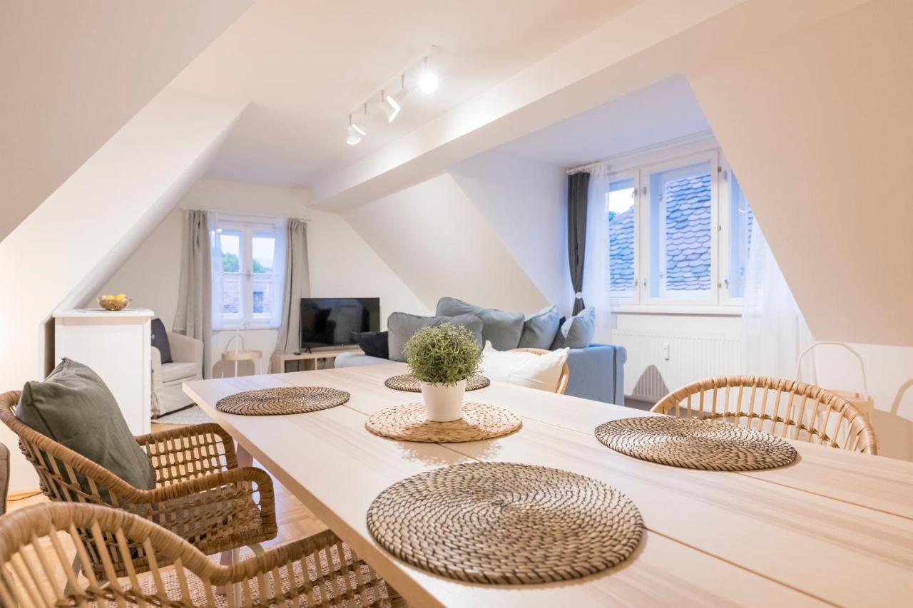 Apartment Cozy Kunsthaus By Ichbucheat Graz