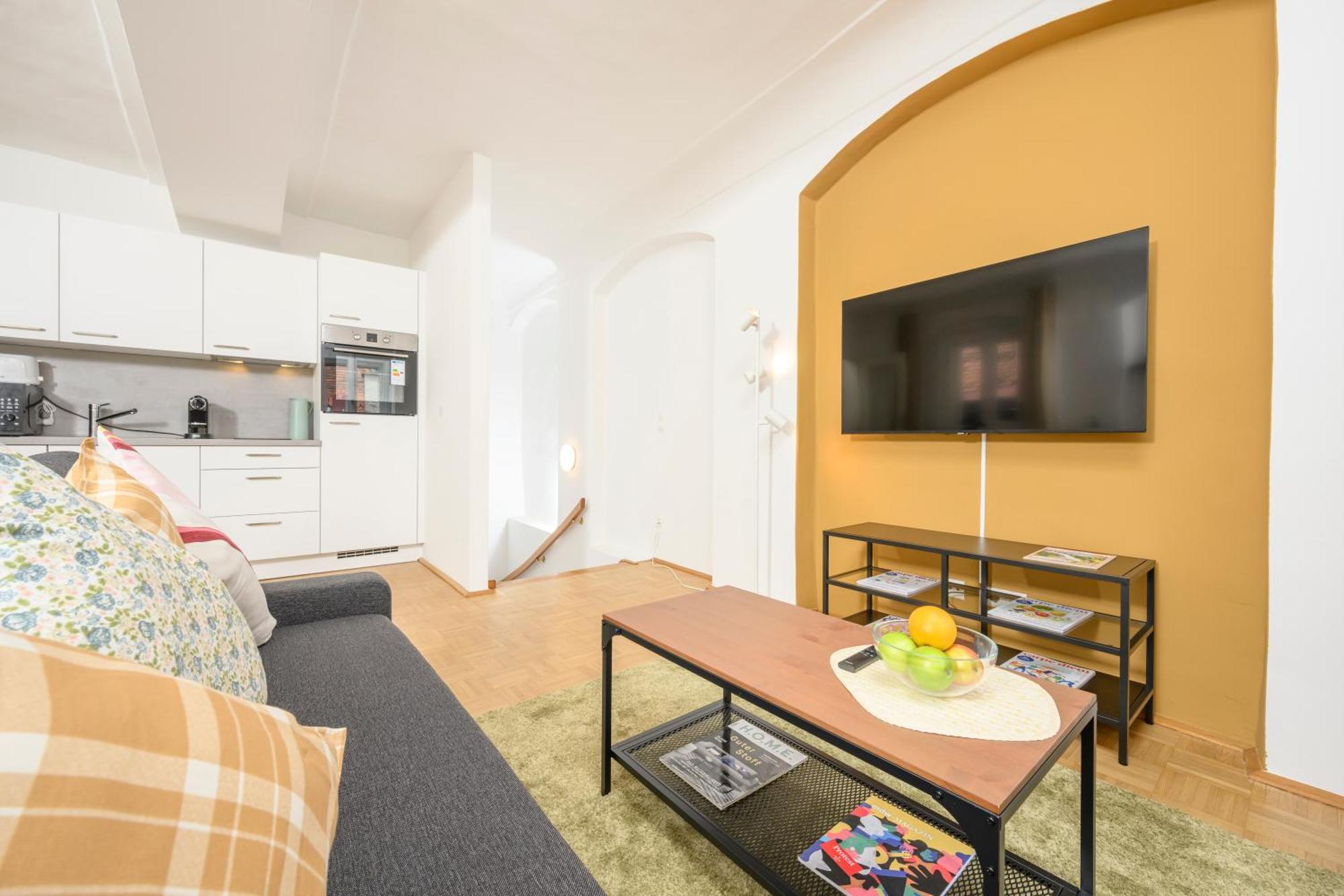Cozy Kunsthaus By Ichbucheat Apartment